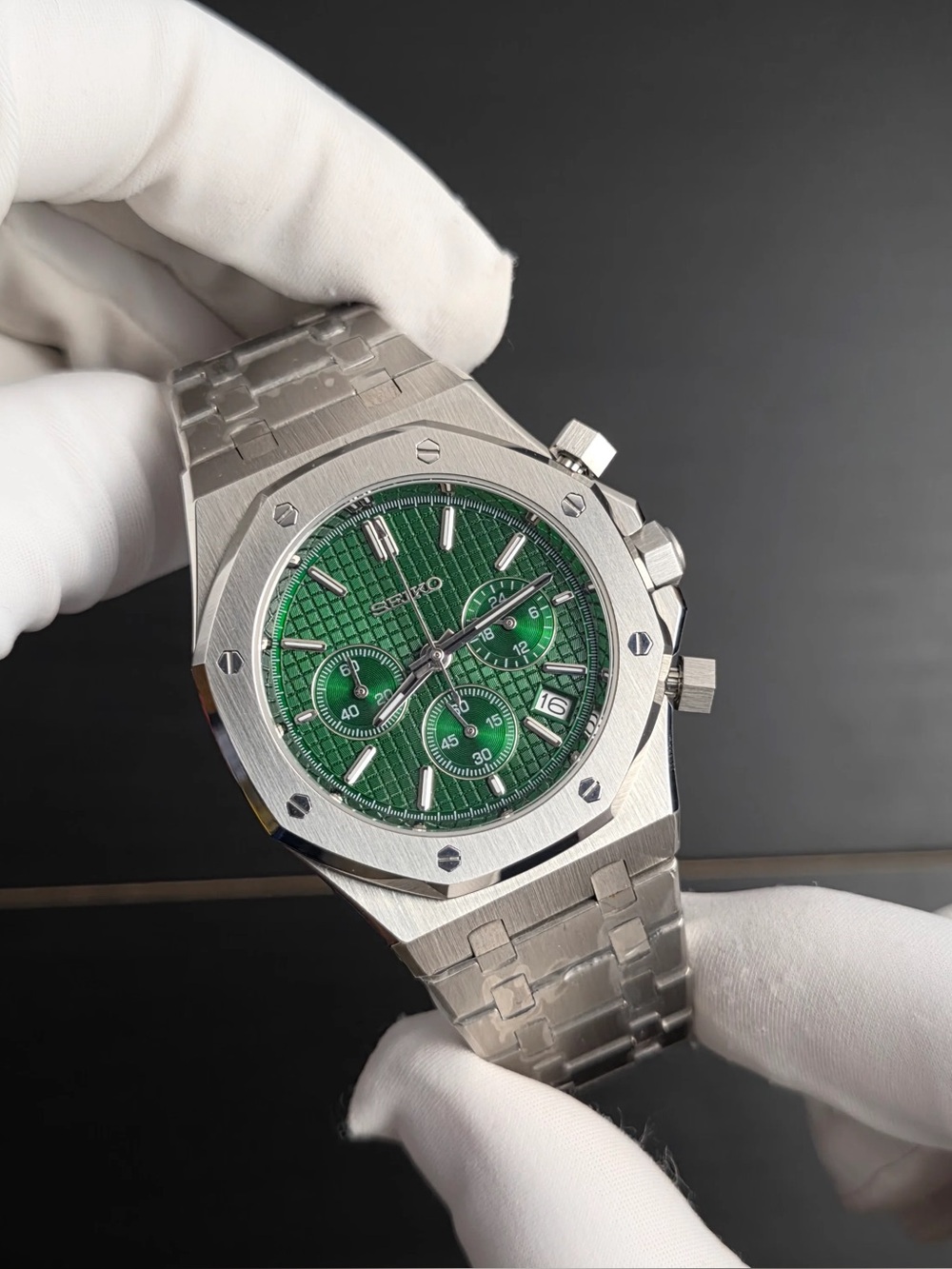 Seiko Mod: Royal Oak Green Chronograph